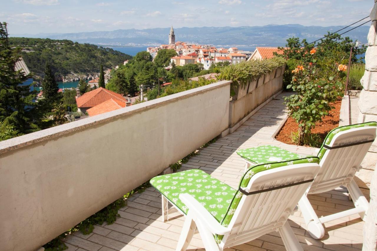 Apartment Vrbnik 8 Екстериор снимка